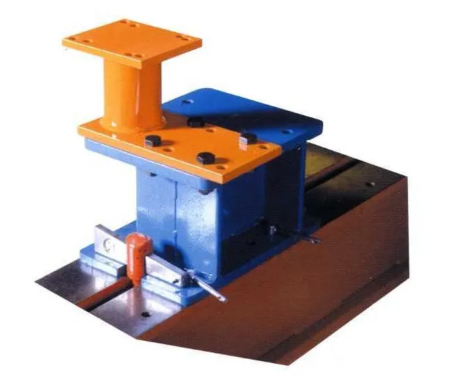 RVI TYPE 880